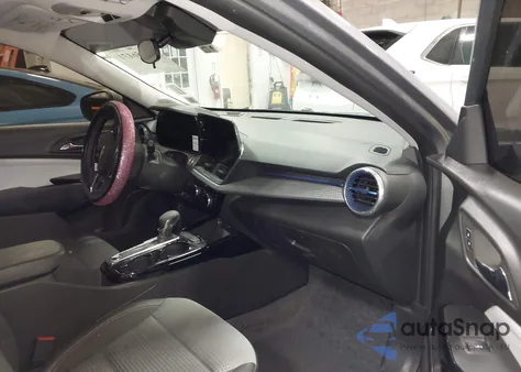 2025 Chevrolet Trax Fwd Lt z USA, uszkodzony, nr VIN KL77LHEP6SC011805